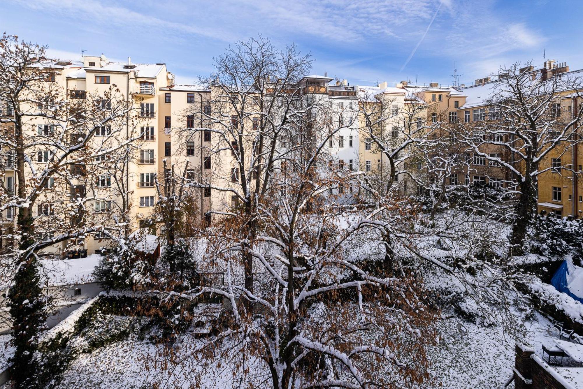 Nice Big Apartment 2Bds - Belgicka Praga Exterior foto
